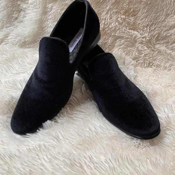Steve Madden Other - NWOB Steve Madden Men's Velvet Loafer sS 8